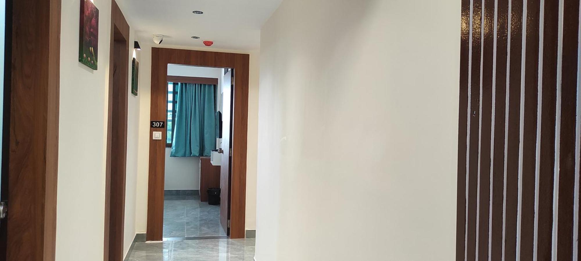 Hotel Earth Inn, Subhash Bridge, Rto Circle, Ahmedabad Exterior foto